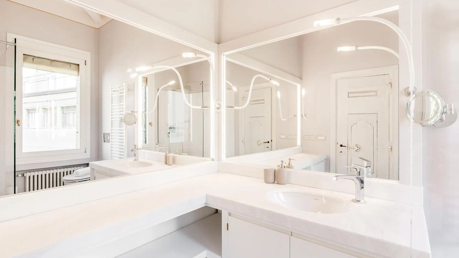 Appartamento Di Lusso Con Terrazza Sull'Acqua Venice 0*,