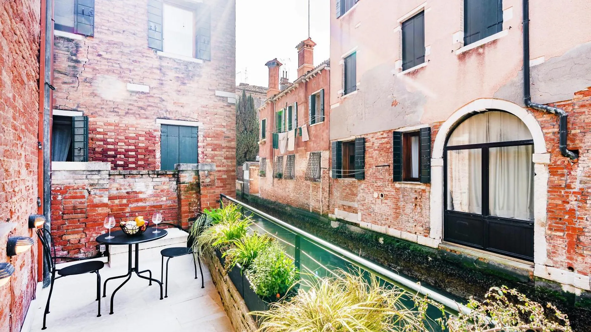 Appartamento Di Lusso Con Terrazza Sull'Acqua Venedig 0*,